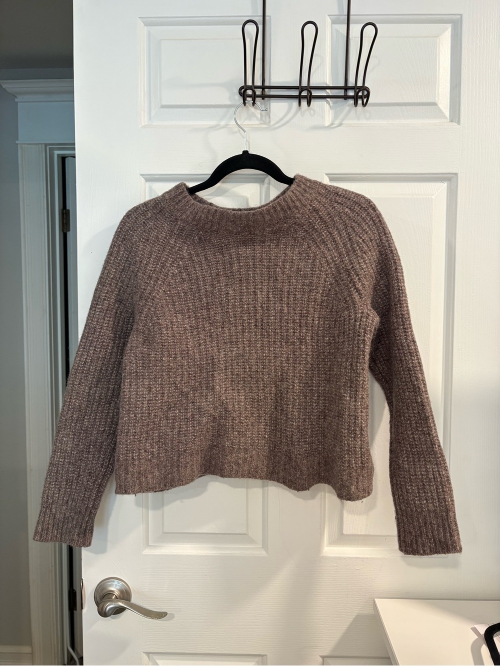 Everlane the fisherman cloud crew in cloud Alpaca, wool, cotton blend